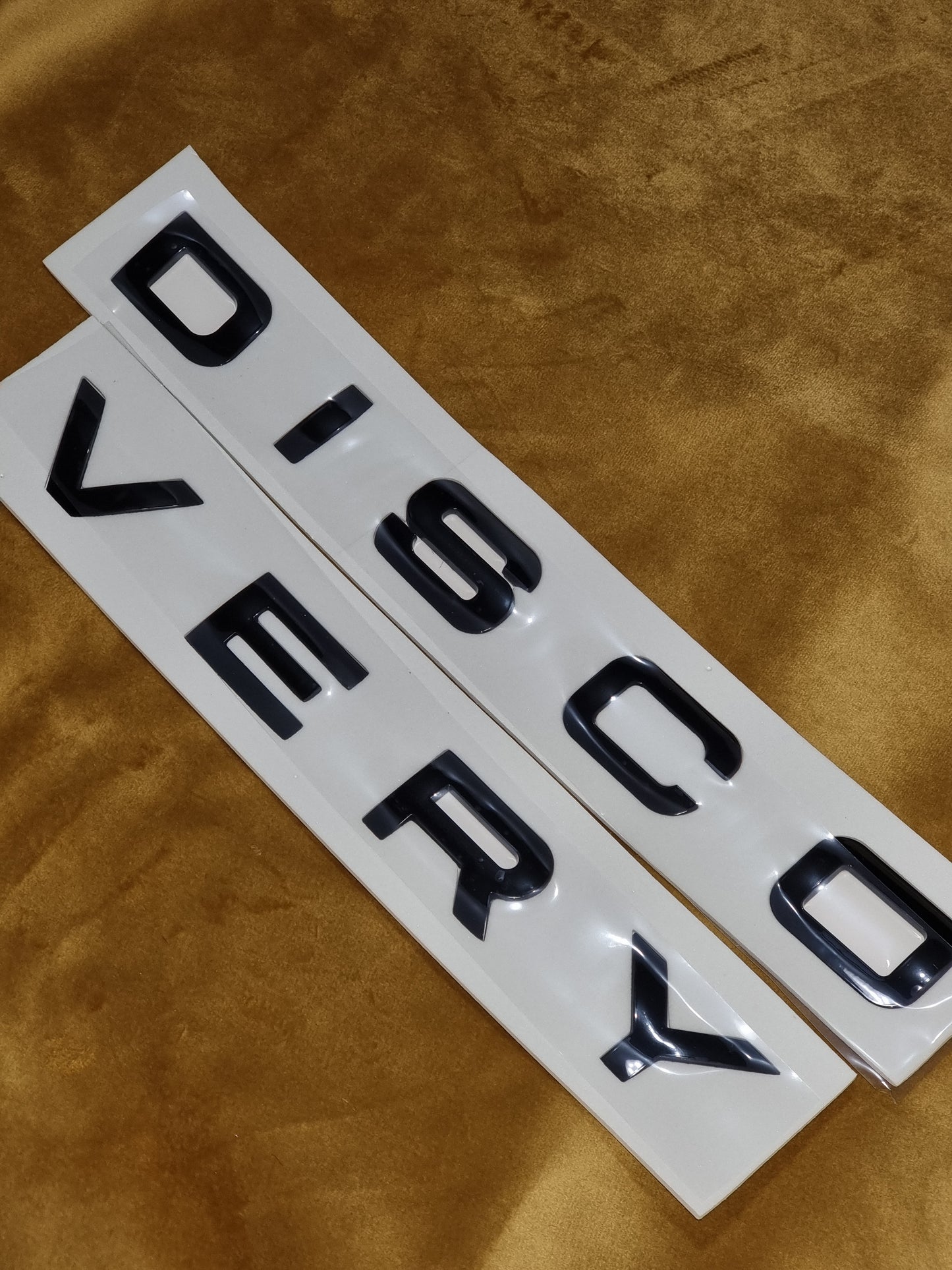 Land Rover Discovery Lettering / Badges