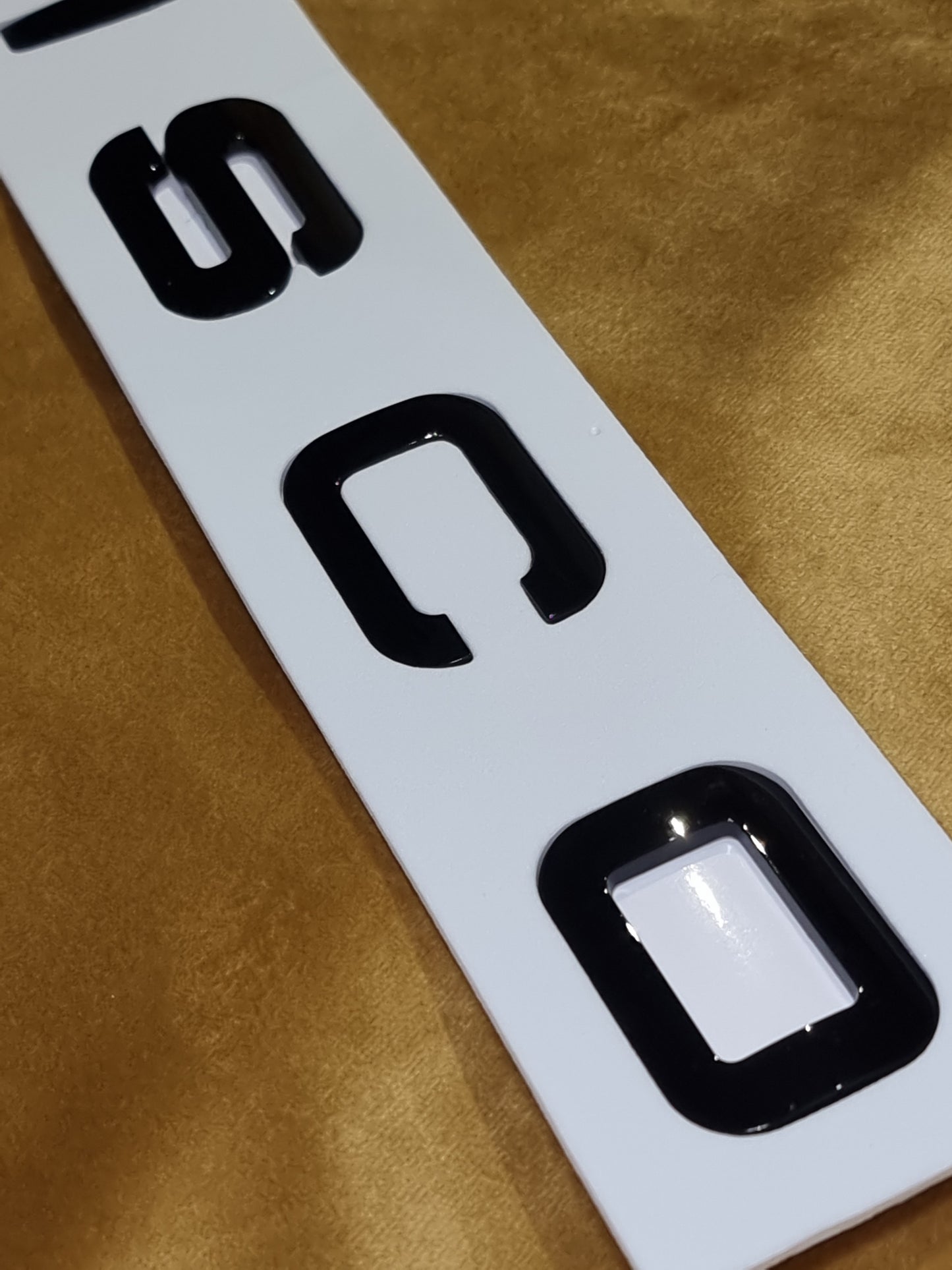 Land Rover Discovery Lettering / Badges
